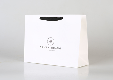 如何定制服裝紙袋，才能增加自己的品牌效應(yīng)